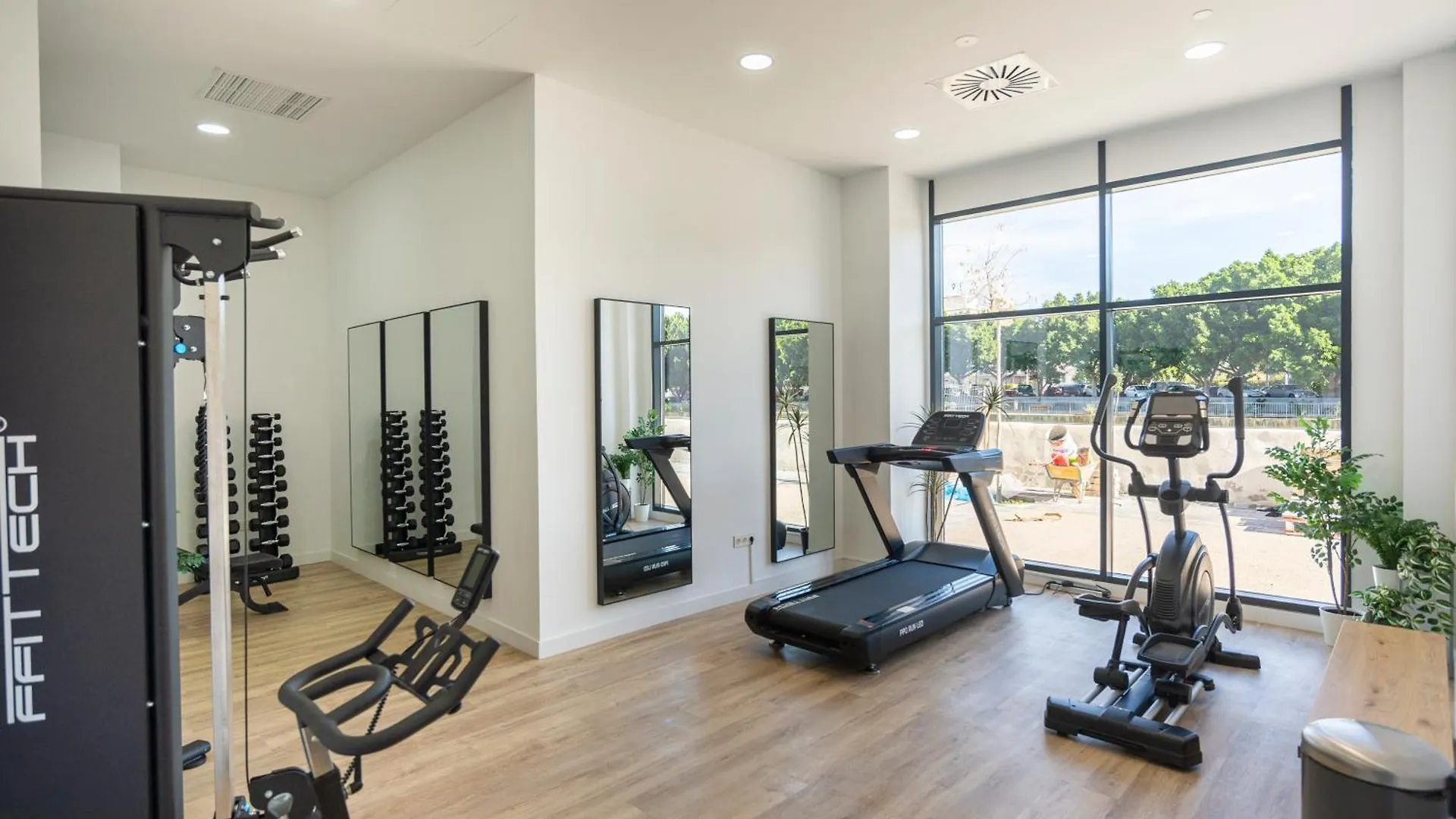 Skyline II Pool & Coworking By Ele Apartments Malaga