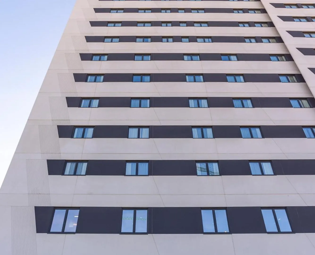 Skyline II Pool & Coworking By Ele Apartments Malaga