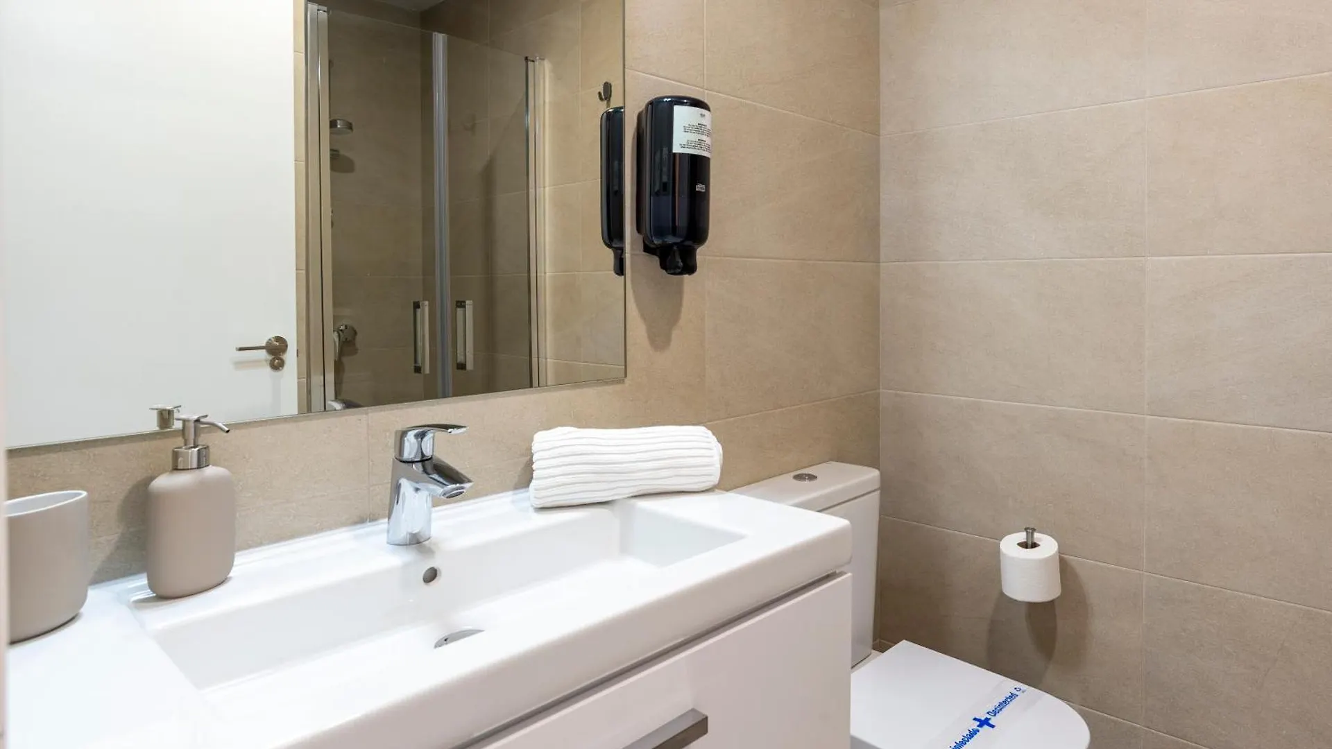 Skyline II Pool & Coworking By Ele Apartments Malaga
