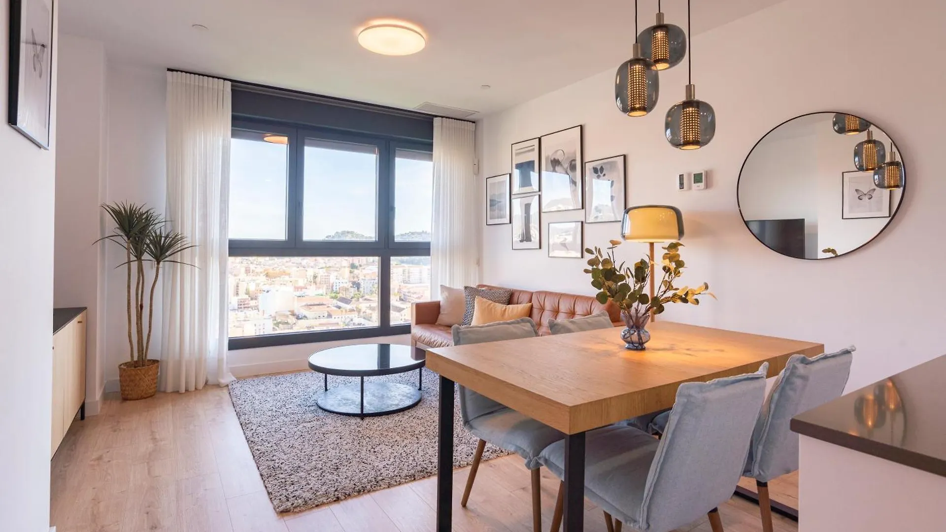 Skyline II Pool & Coworking By Ele Apartments Malaga